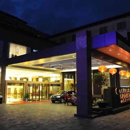 Golden Dragonball Hotel Quế Lâm Ngoại thất bức ảnh