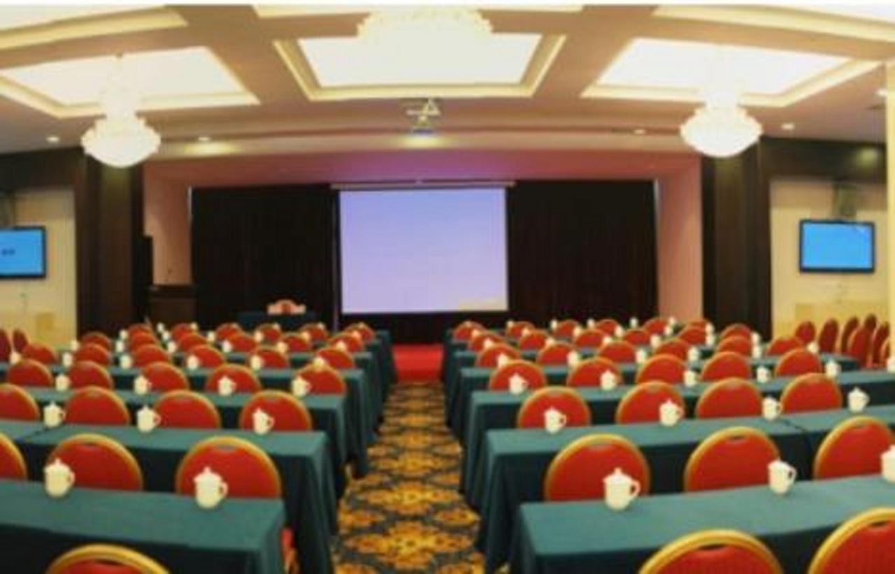 Golden Dragonball Hotel Quế Lâm Ngoại thất bức ảnh
