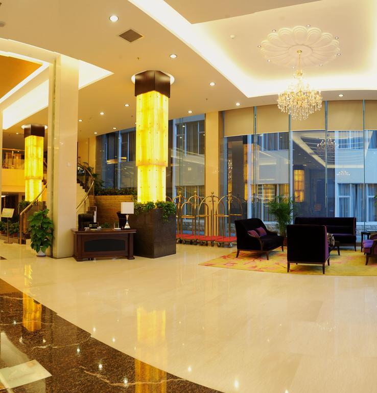 Golden Dragonball Hotel Quế Lâm Ngoại thất bức ảnh