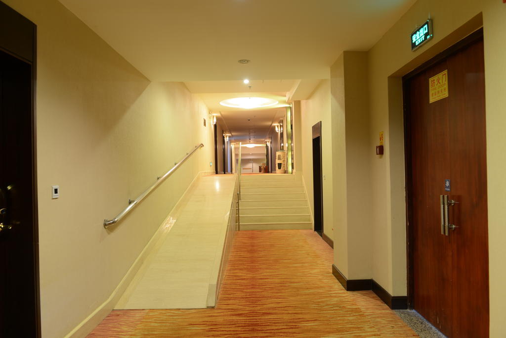 Golden Dragonball Hotel Quế Lâm Ngoại thất bức ảnh